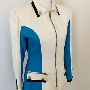 Beautiful white Issasi jacket blazer size 6!!